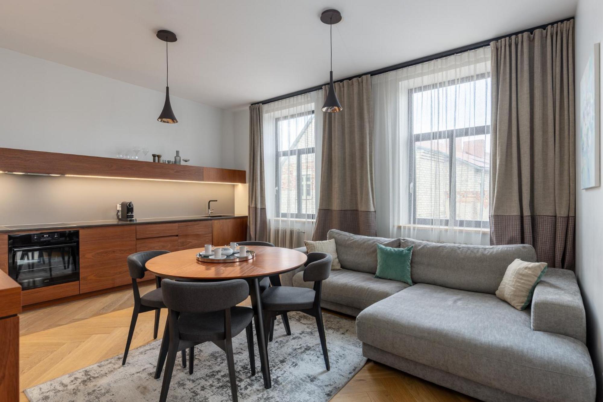 Roze Brivzemnieka Apartments Liepaja Exterior photo